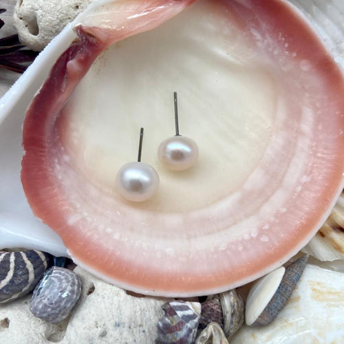 6mm Pearl Studs